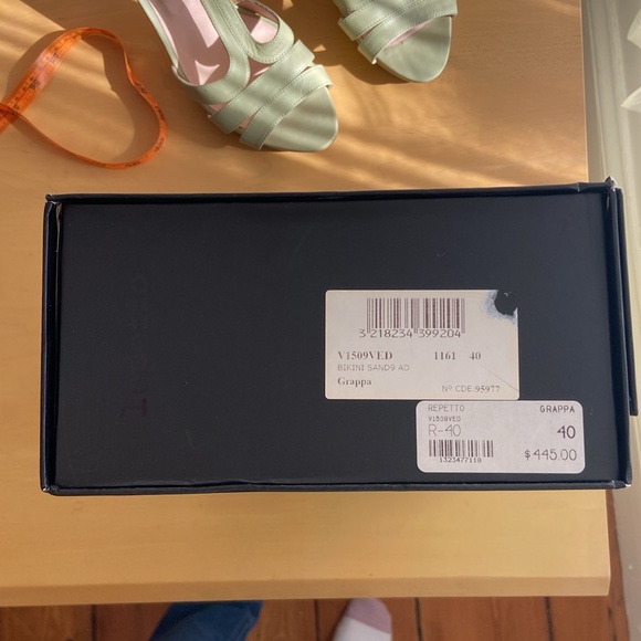 EUC Pale Green Repetto Heels - Picture 11 of 13